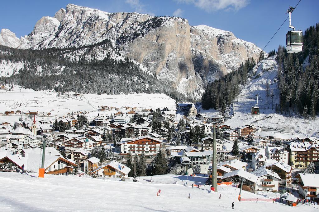 Hotel Aaritz Selva di Val Gardena Kültér fotó